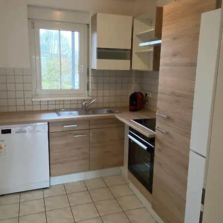 Tolle Vier Zimmerwohnung *